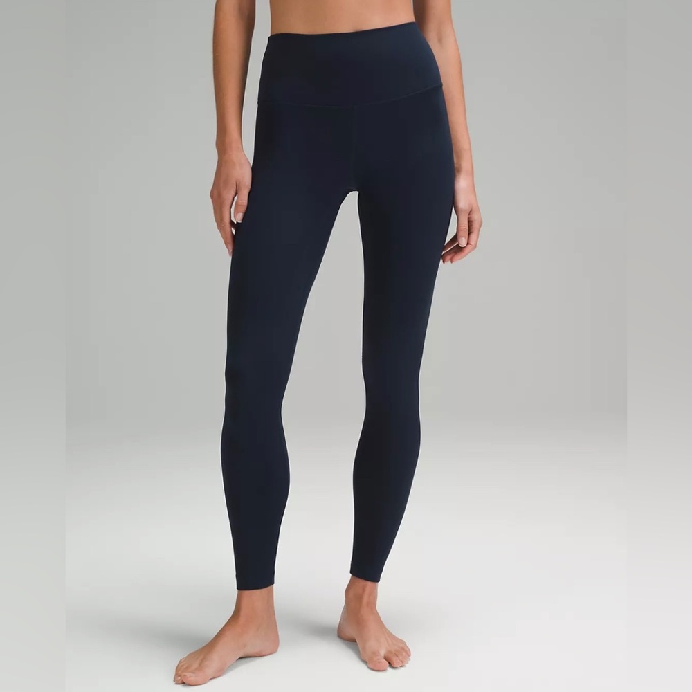 Lululemon lululemon Align™ High-Rise Pant 28" size true navy size 0 4 6 8 2 - Picture 3 of 8